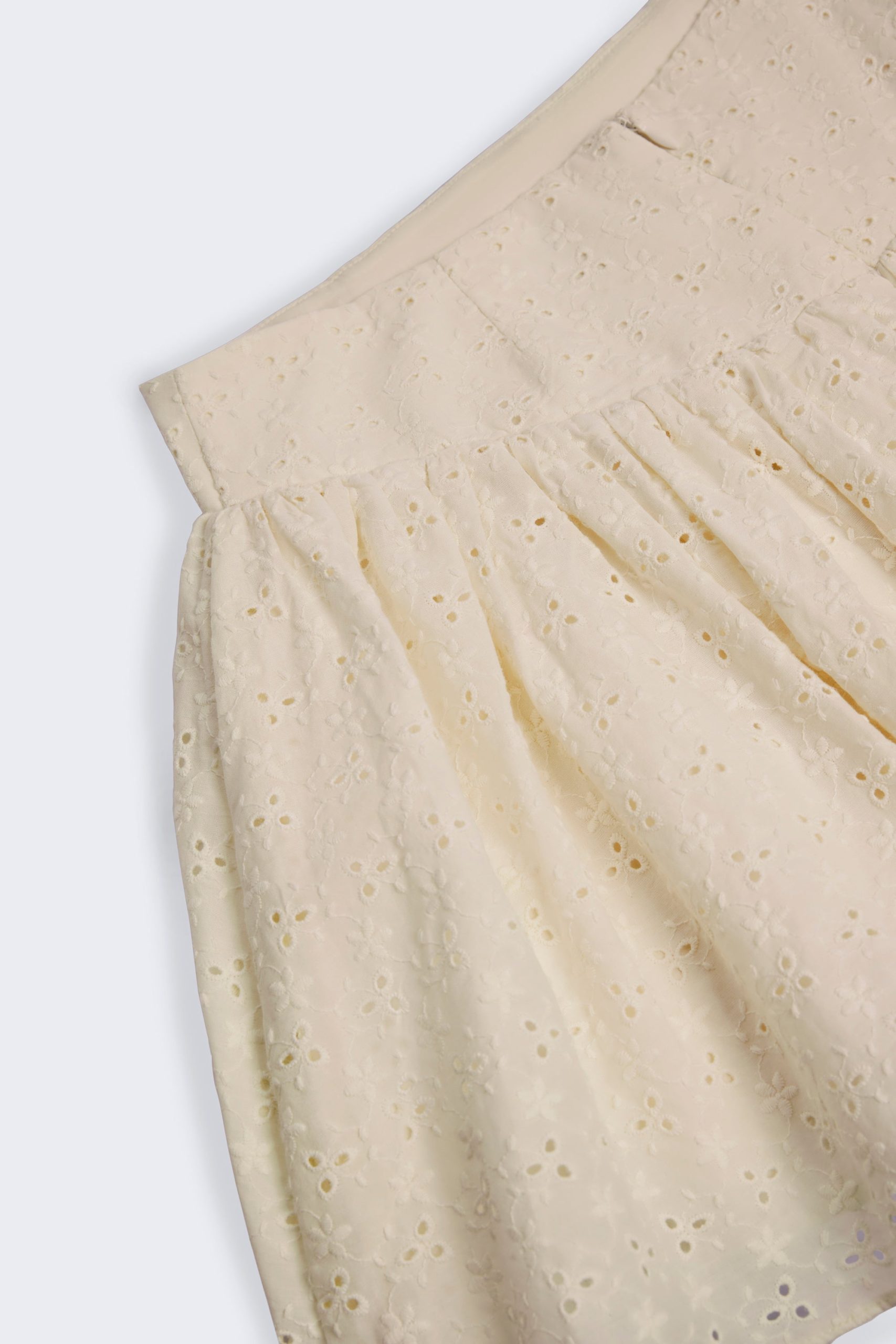 Bow-Detail Broderie Anglaise Mini Skirt in Ivory - Image 5
