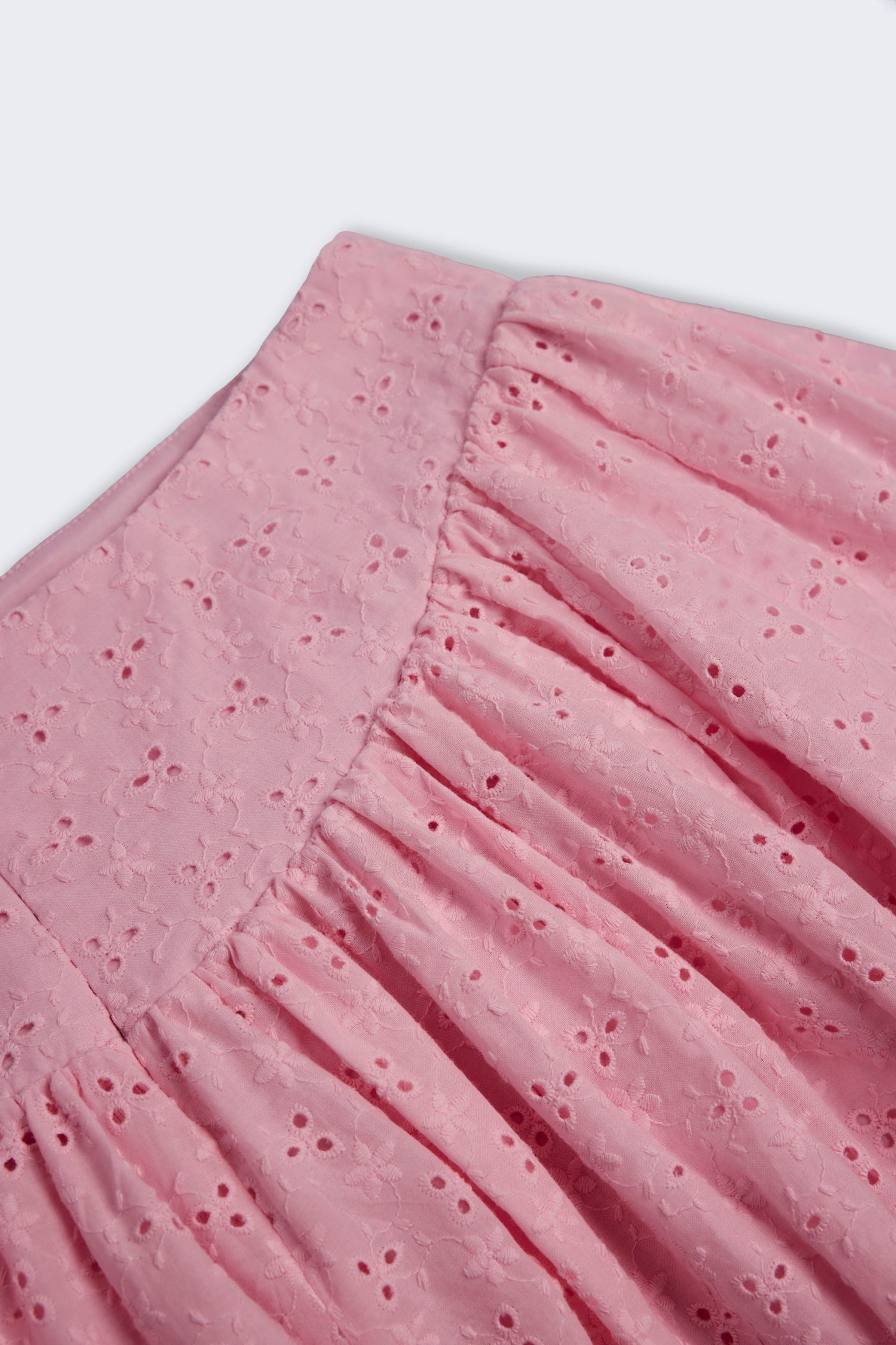 Bow-Detail Broderie Anglaise Mini Skirt in Soft Pink - Image 5