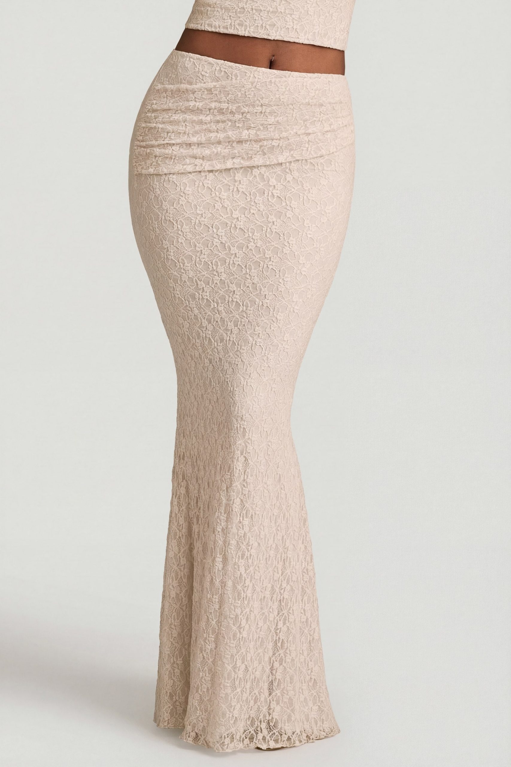 Draped Low-Rise Lace Maxi Skirt in Ivory - Image 4