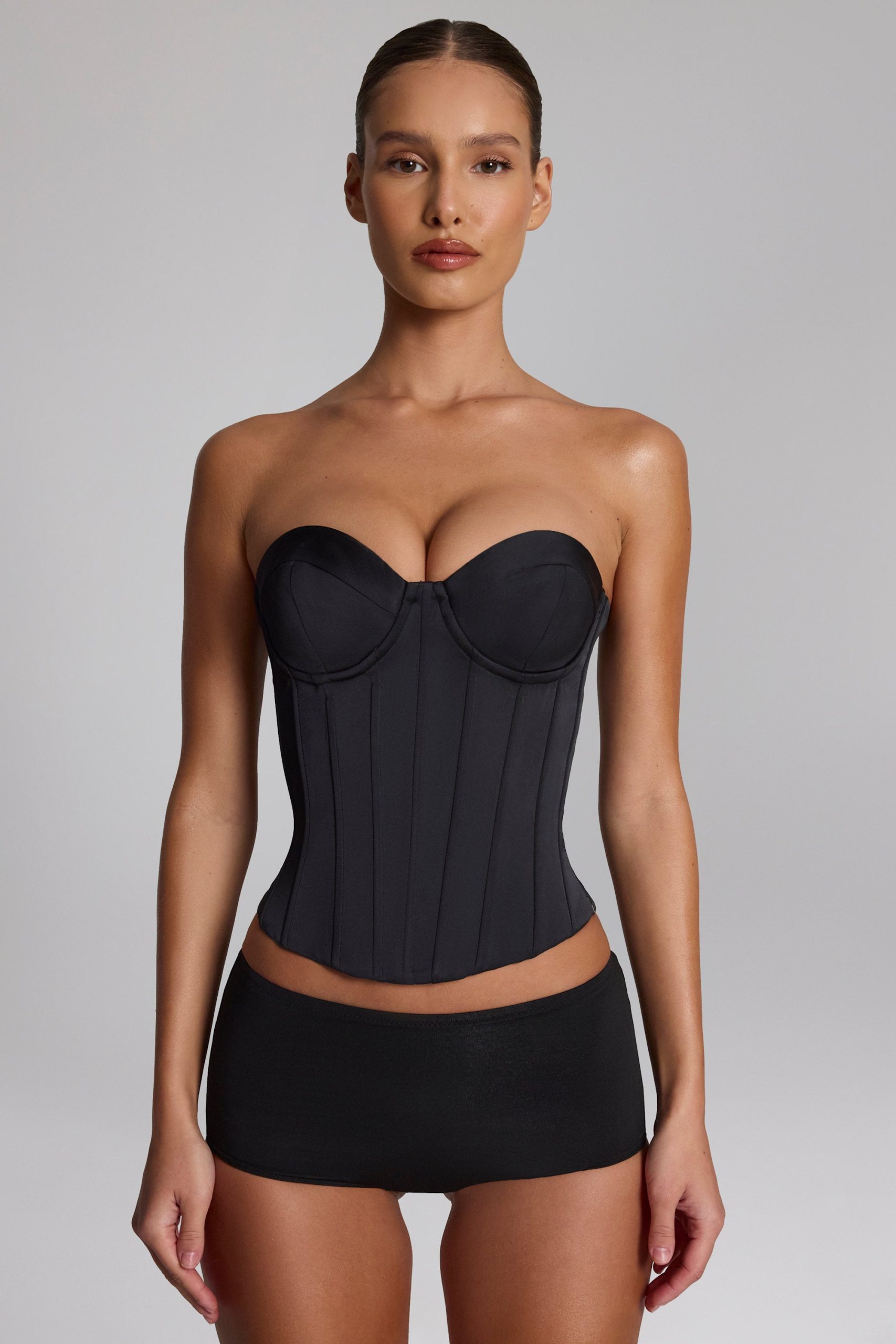 Slinky Jersey Low-Rise Hot Pants in Black - Image 4