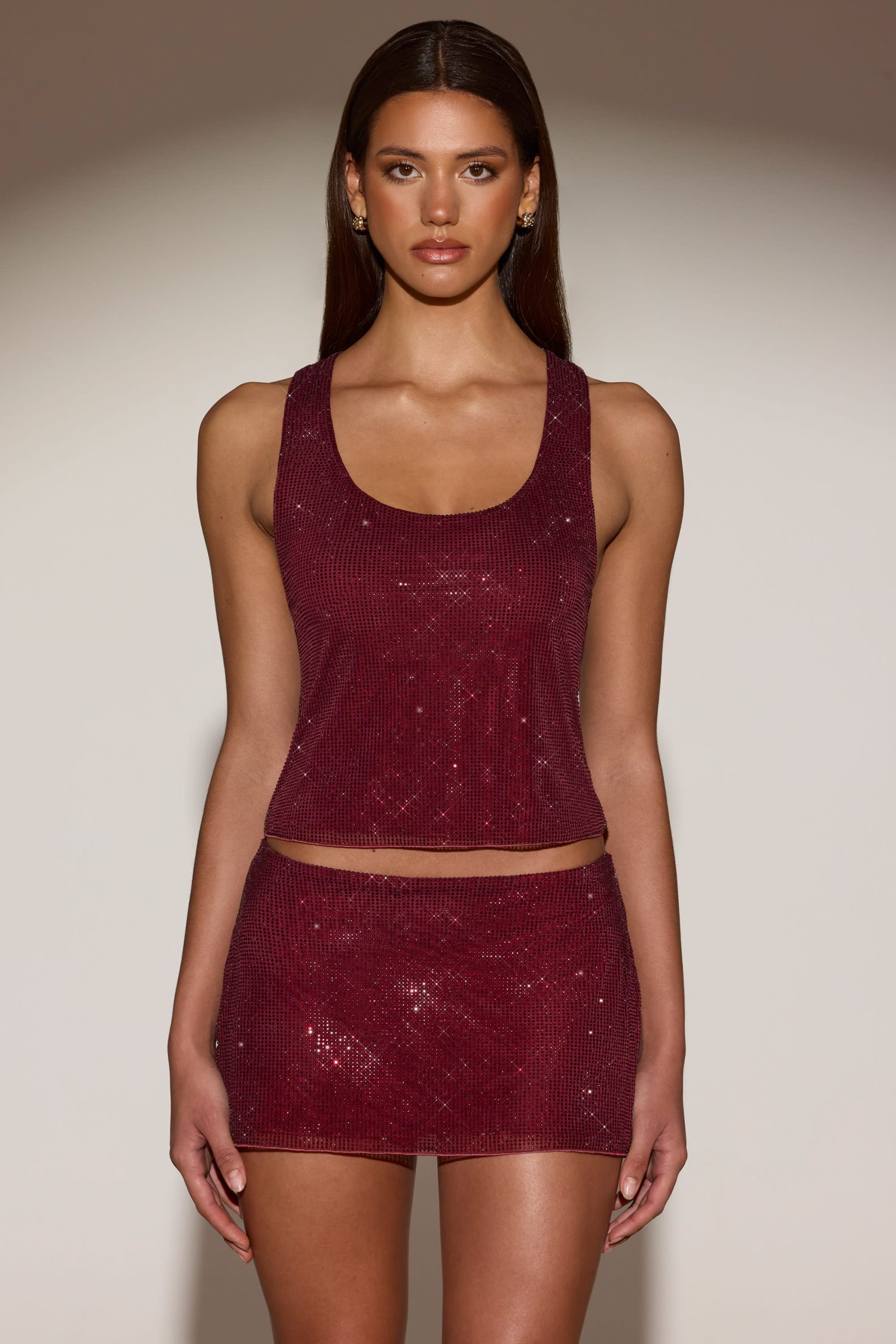 Embellished Jersey Scoop-Neck Racerback Top in Burgundy - Image 6