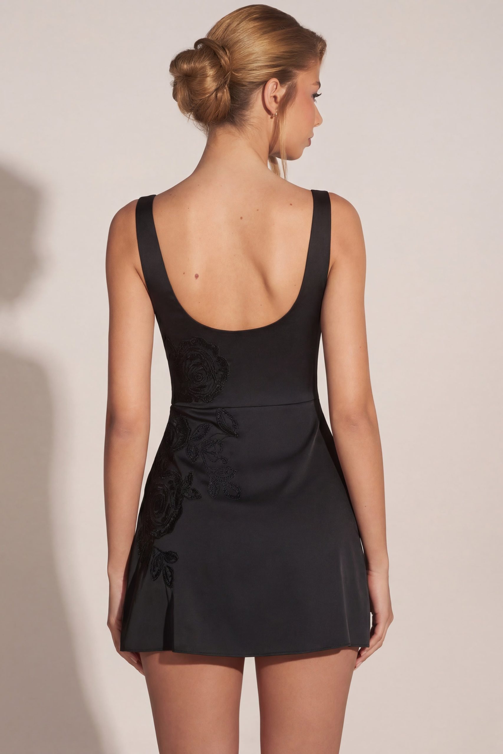 Embellished Scoop-Neck Fitted Mini Dress in Black - Image 2