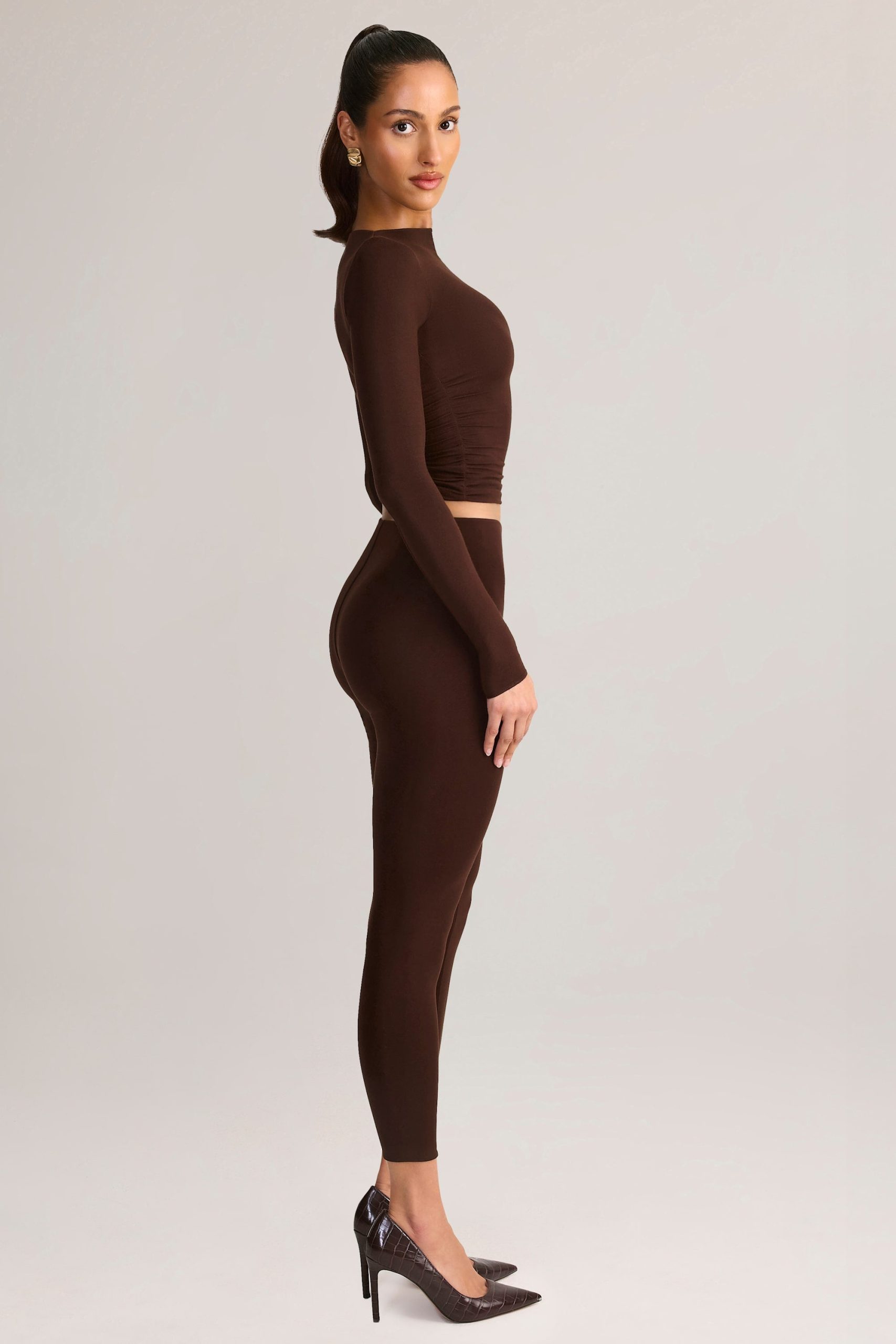 Modal Mid-Rise Cropped Leggings in Chocolate Brown - Image 3
