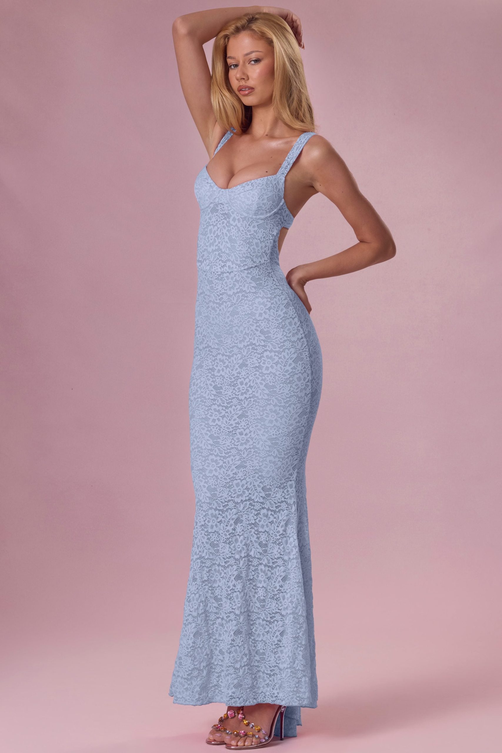 Premium Lace Sweetheart-Neck Gown in Powder Blue - Image 7