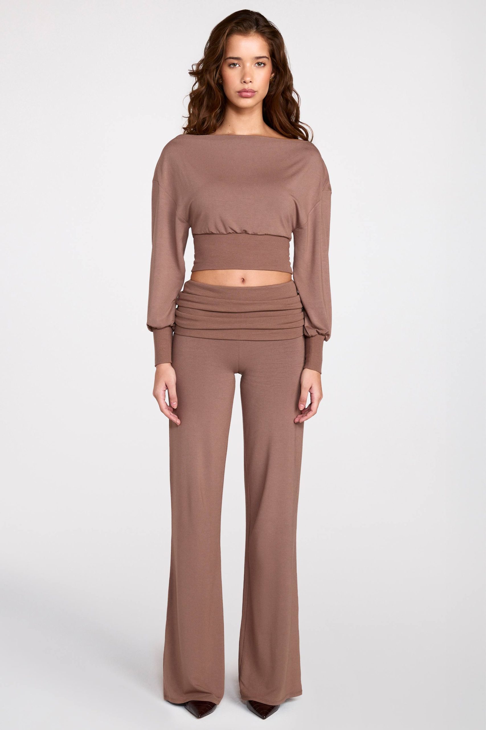 Modal Low-Rise Straight-Leg Trousers in Mocha - Image 5