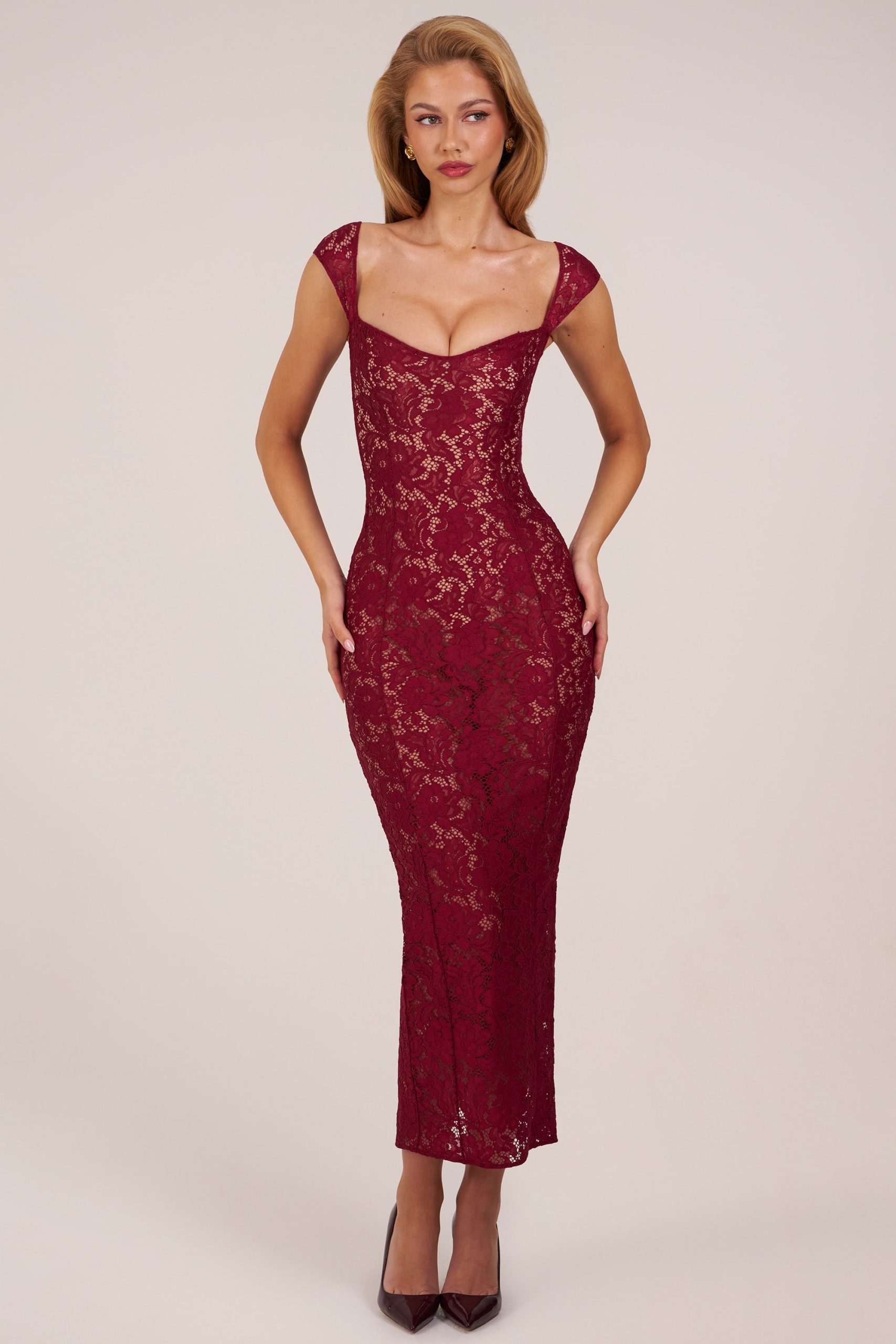 Sweetheart-Neck Maxi Dress in Cherry Red - Image 5