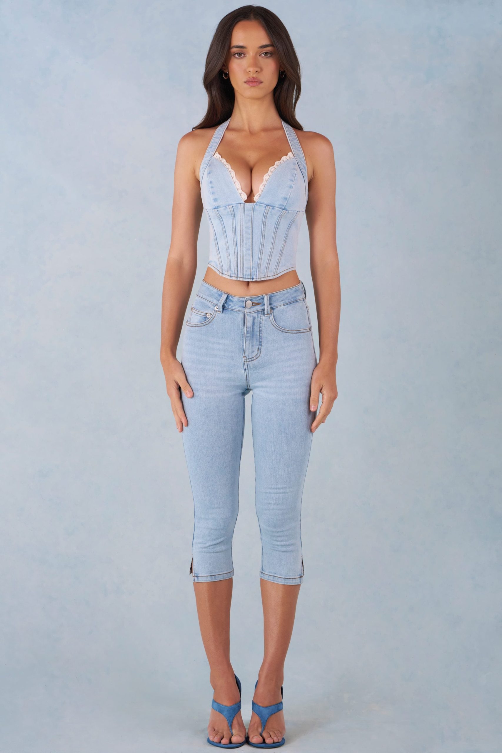 Mid-Rise Denim Capri Jeans in Light Denim - Image 4