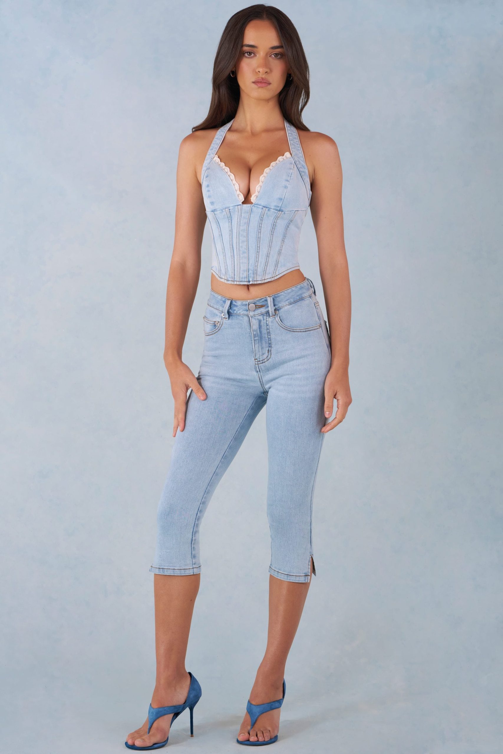 Mid-Rise Denim Capri Jeans in Light Denim - Image 7