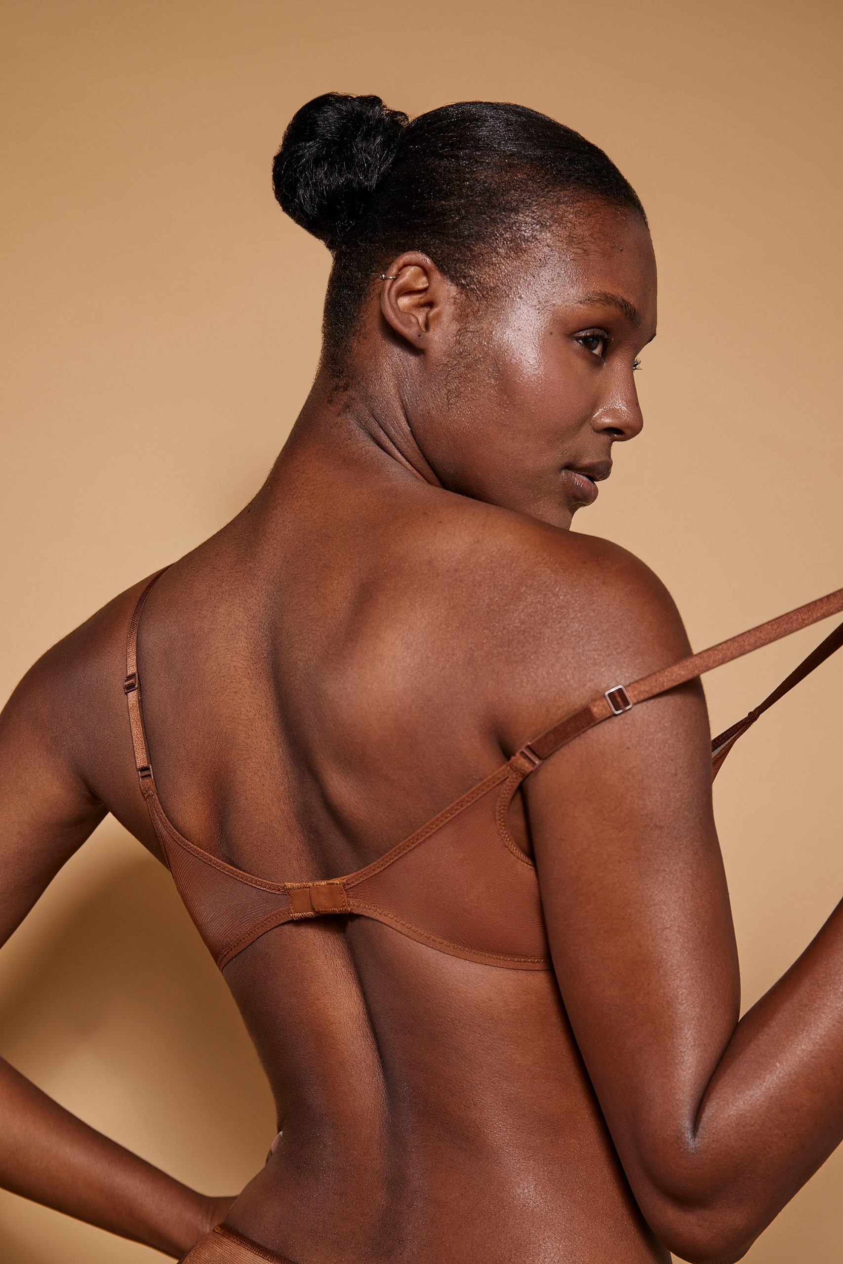 Soft Mesh Single Layer Triangle Bra in Chestnut - Image 5