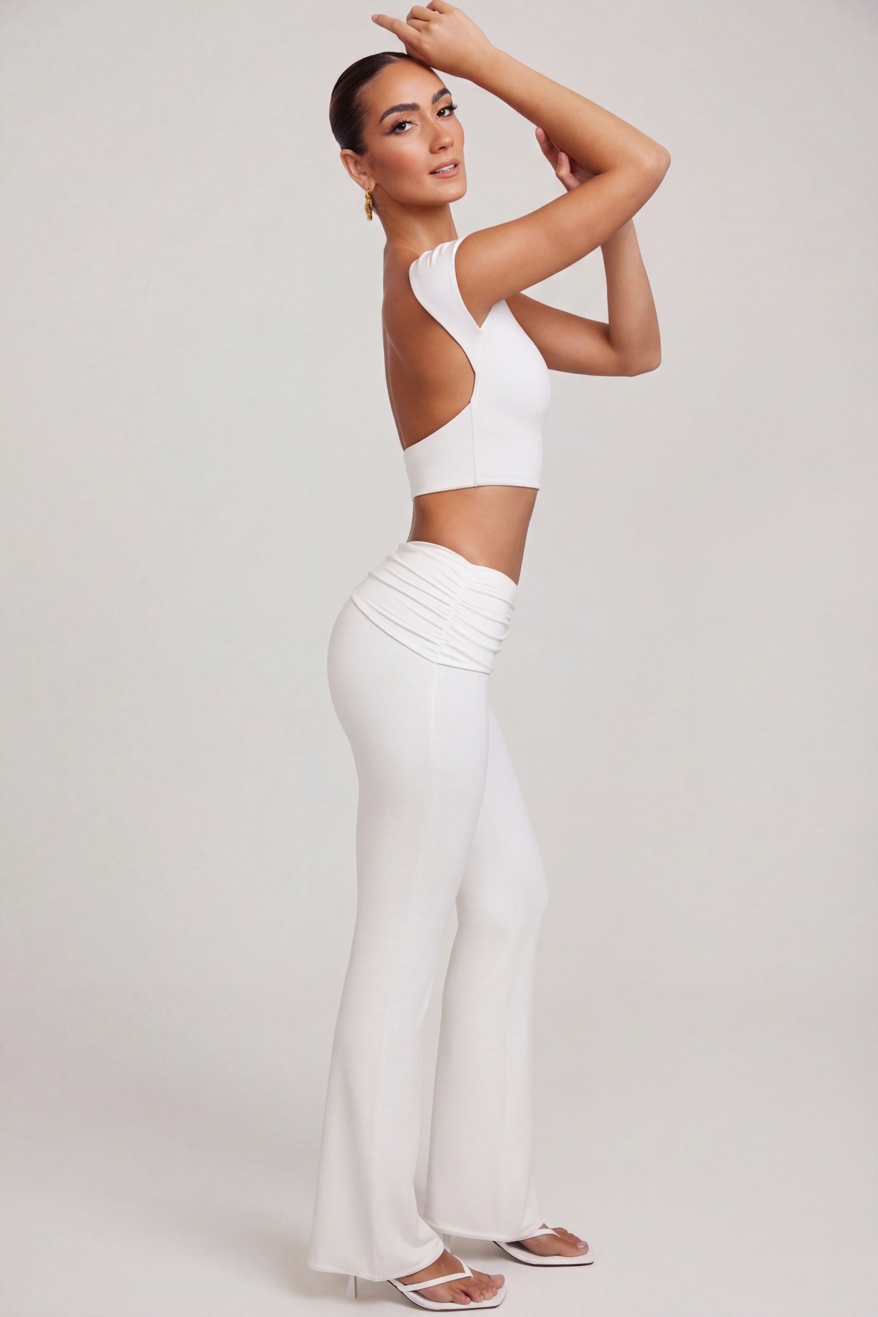 Mid-Rise Straight Leg Trousers in White - Image 4