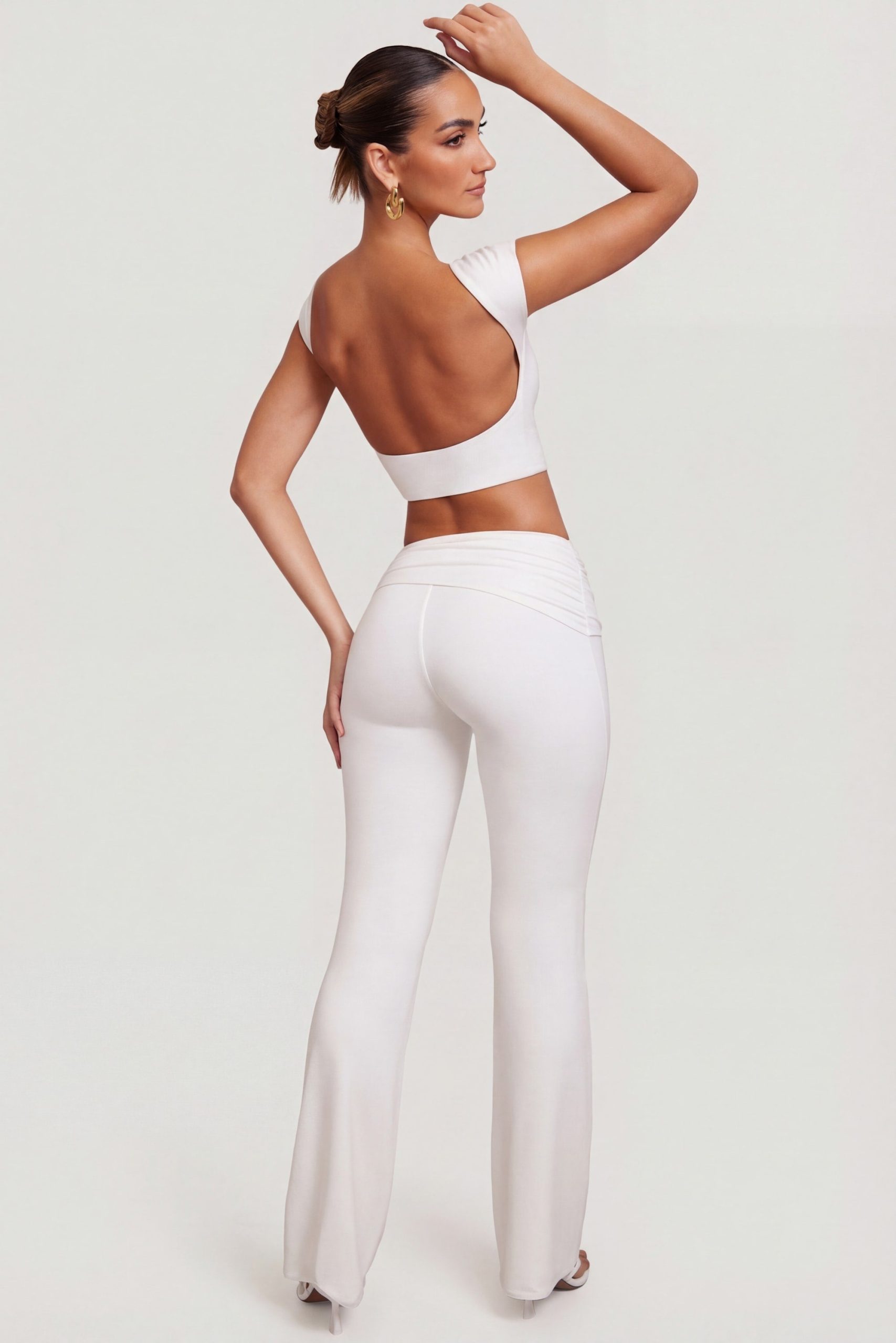 Mid-Rise Straight Leg Trousers in White - Image 5