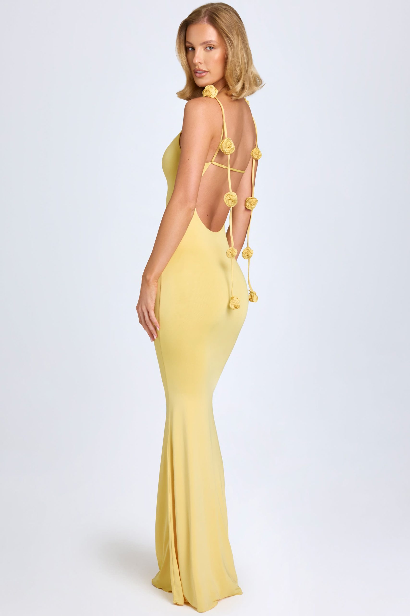 Slinky Jersey Floral-Appliqu???Gown in Pastel Yellow