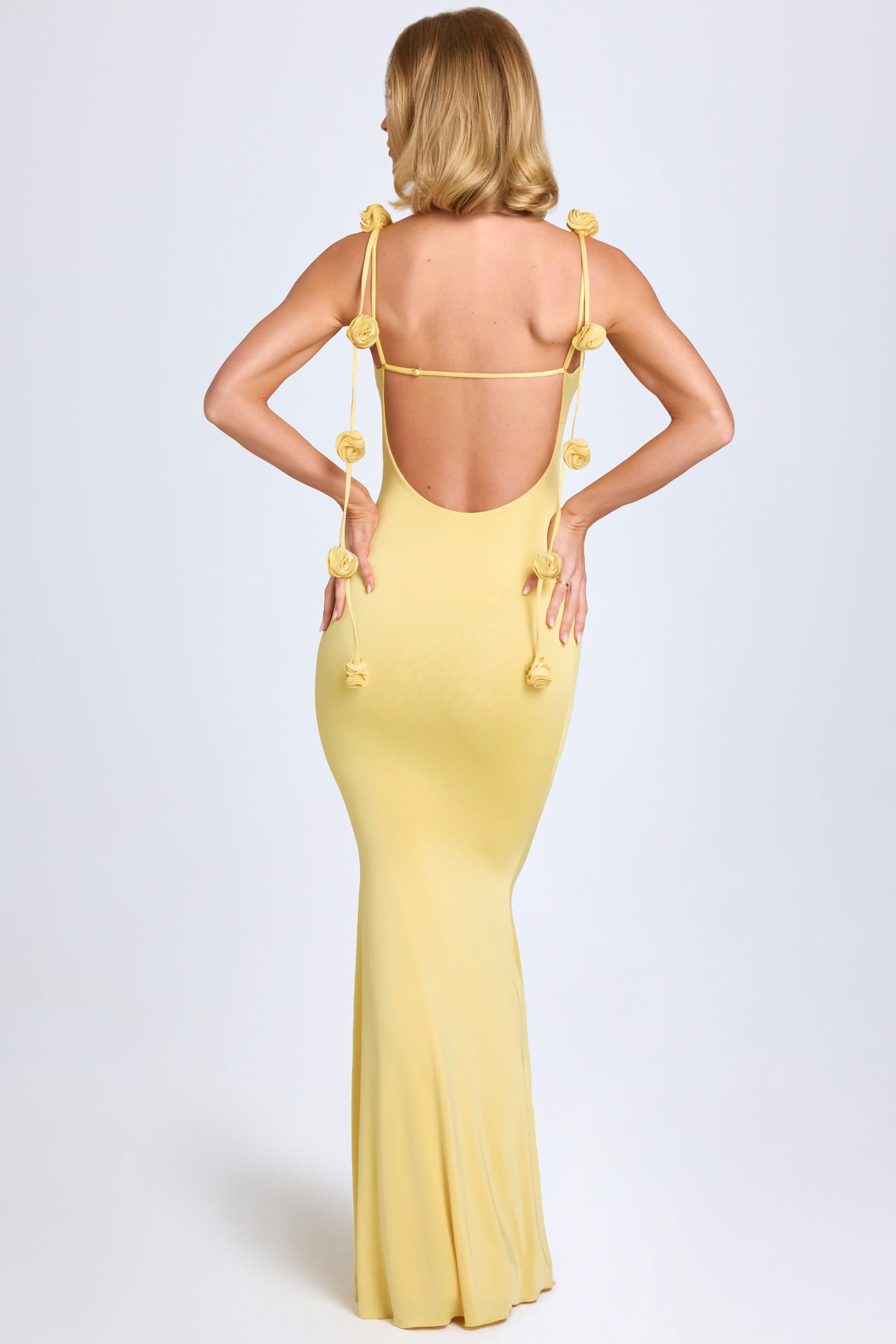 Slinky Jersey Floral-Appliqu???Gown in Pastel Yellow - Image 6