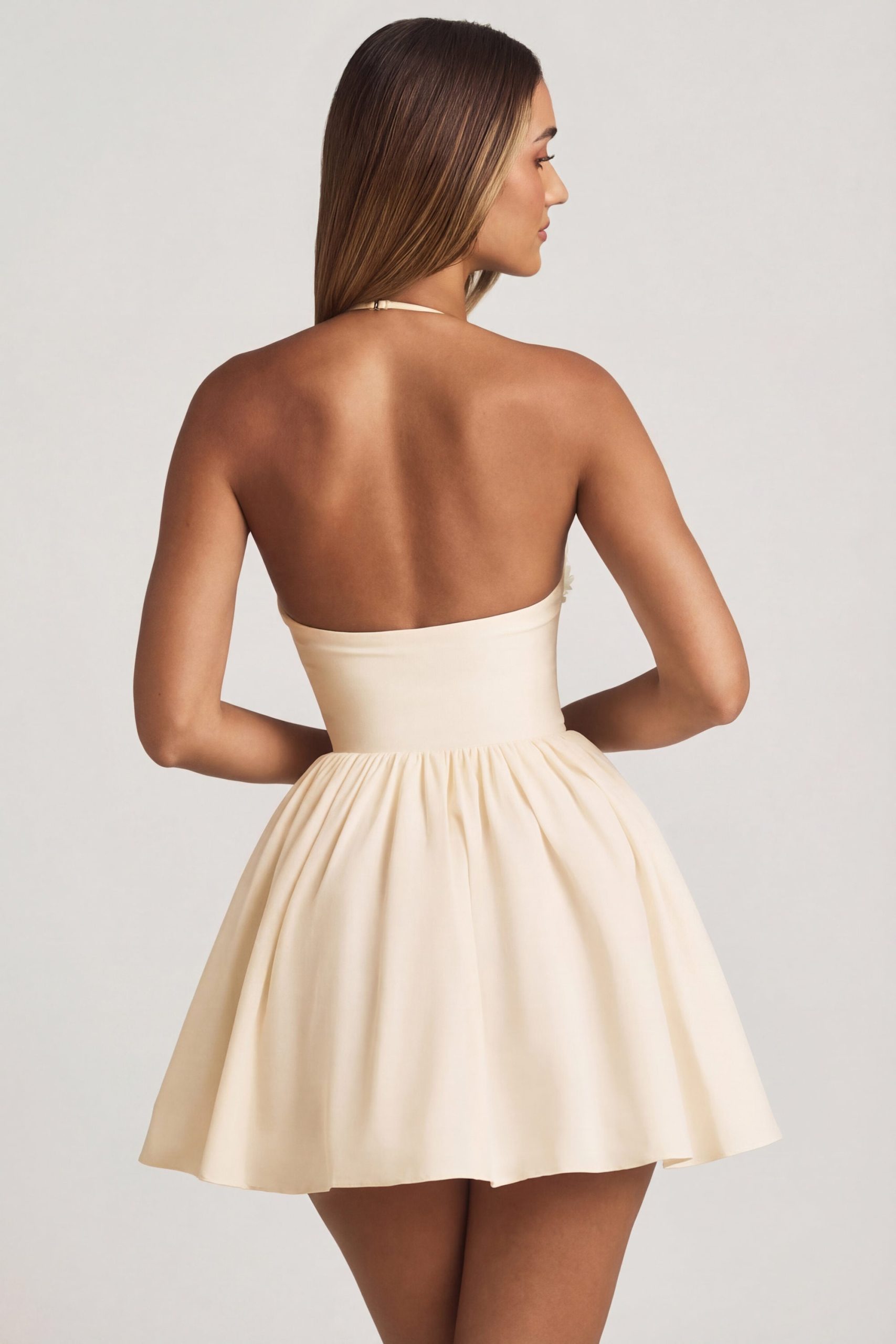 Halterneck Floral-Appliqu?? Corset Mini Dress in Ivory - Image 2