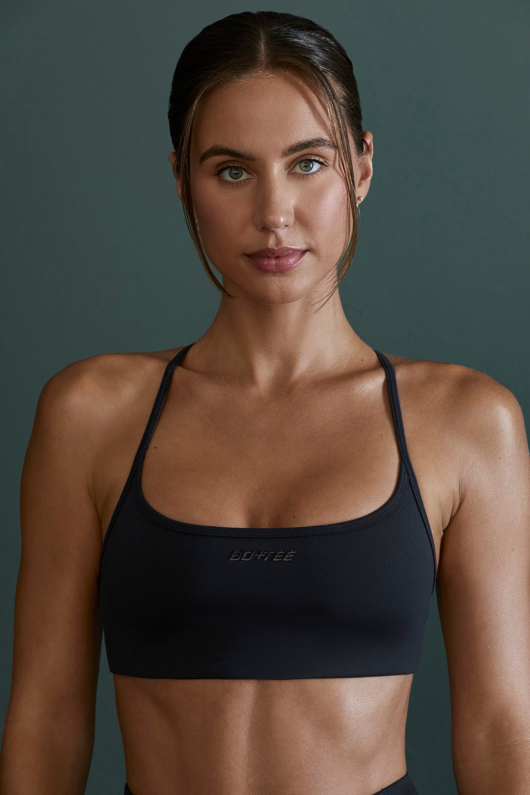 Seamless Strappy Sports Bra in Black - Image 7