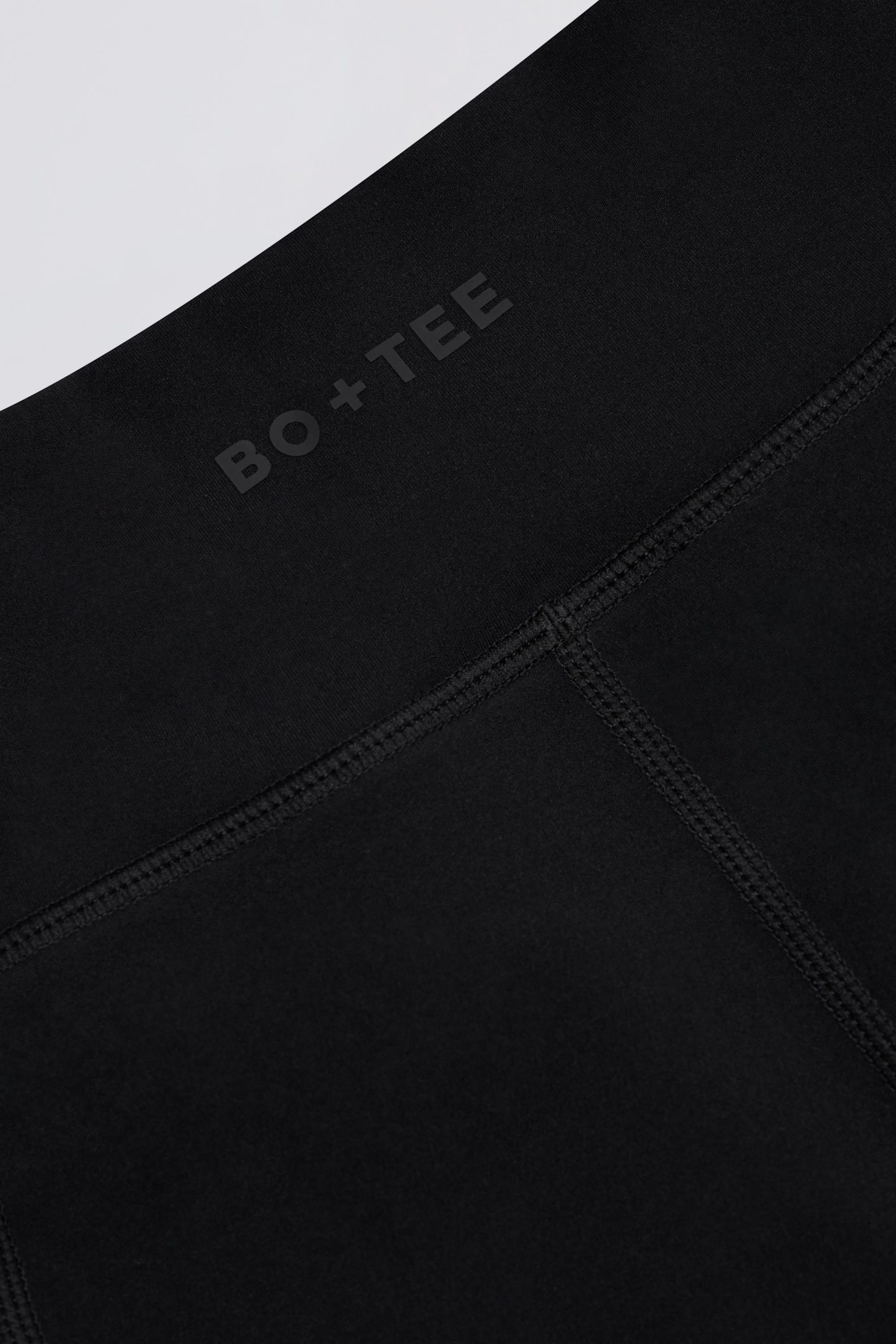 Soft Active Full-Length Pocket Leggings in Black - Image 5