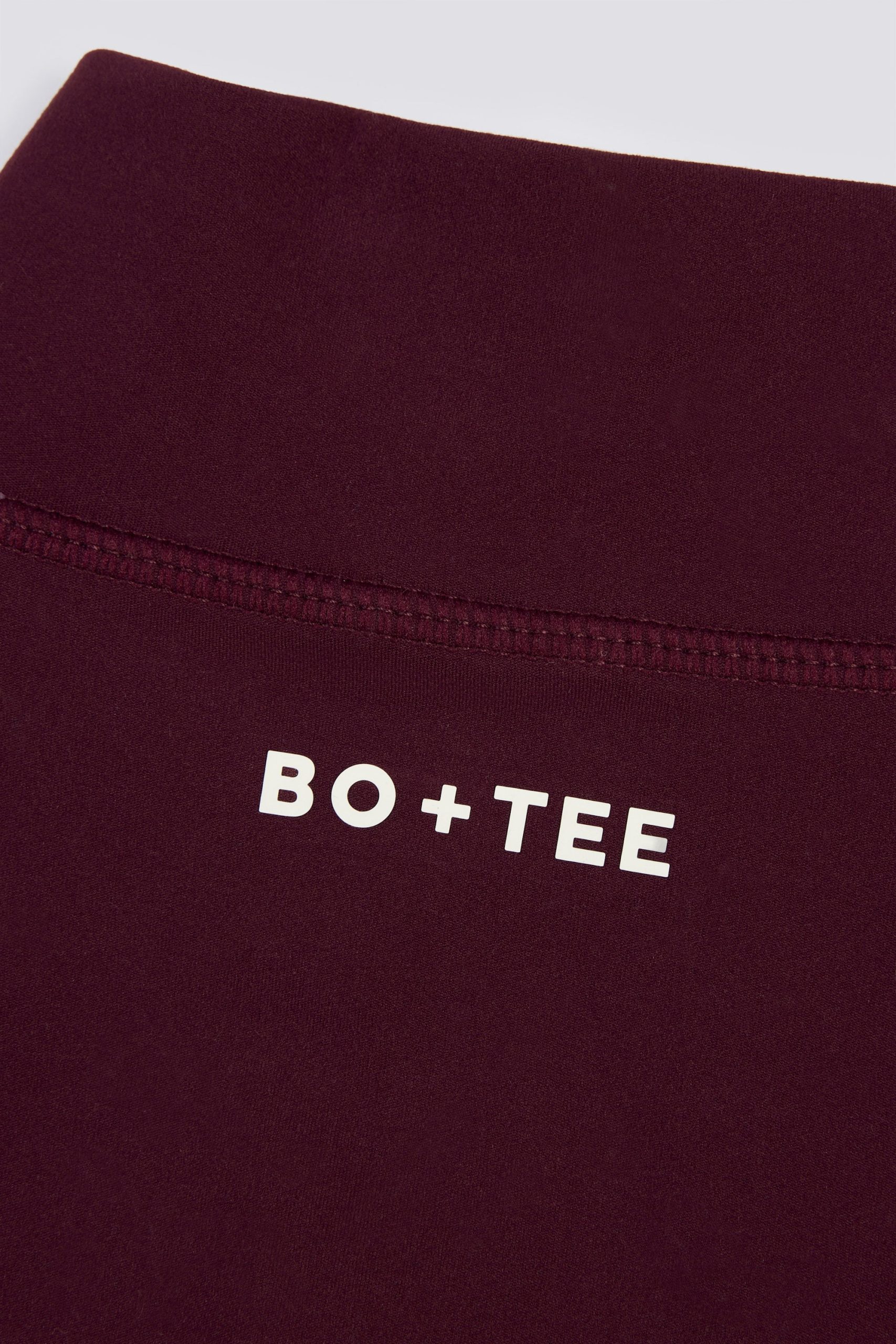 Soft Active Zip-Up Cropped Jacket in Burgundy - Image 5