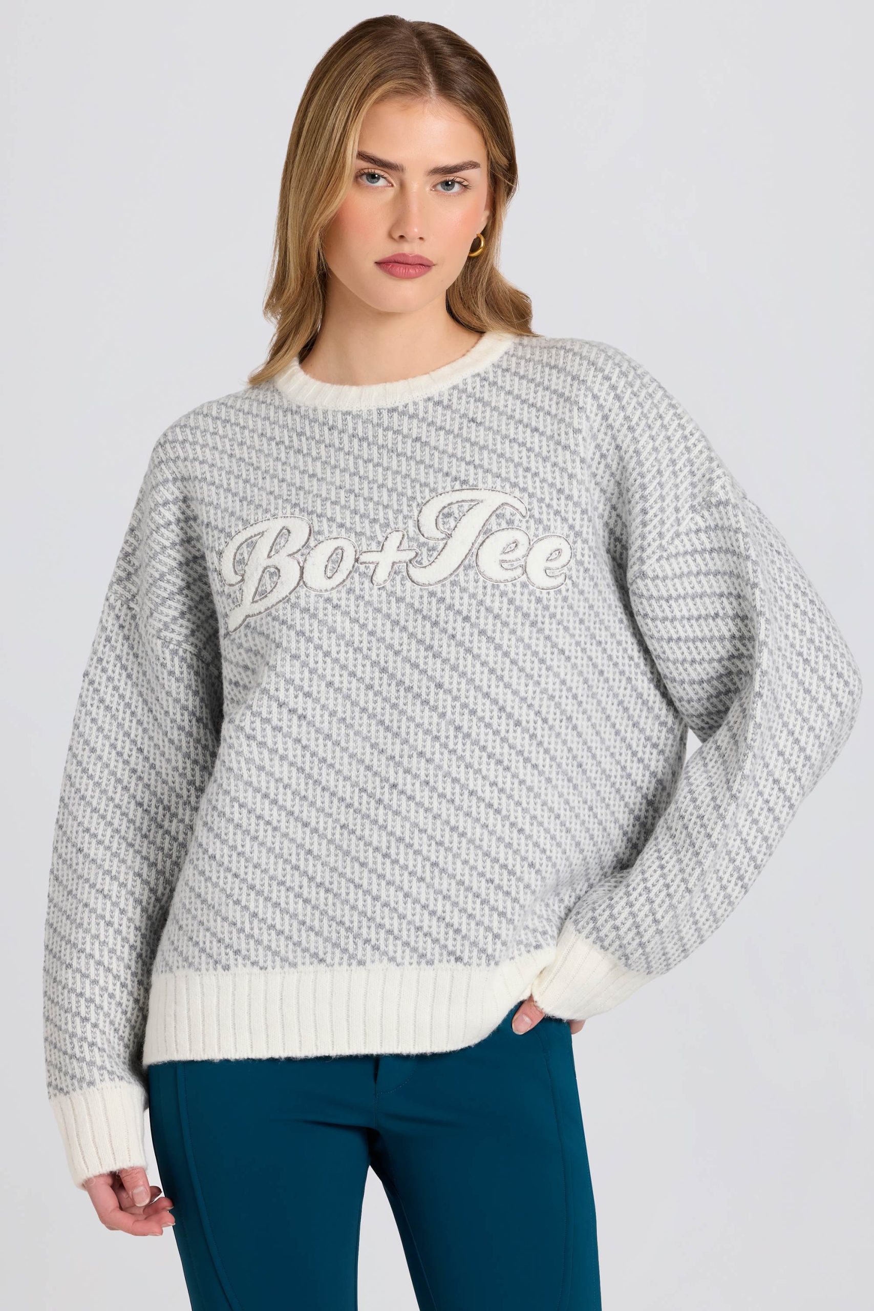 Knit Logo Oversized Jumper in Ice - Image 8
