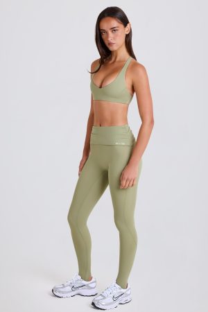 Four-Way Stretch Foldover Mid-Rise Stirrup Leggings in Matcha