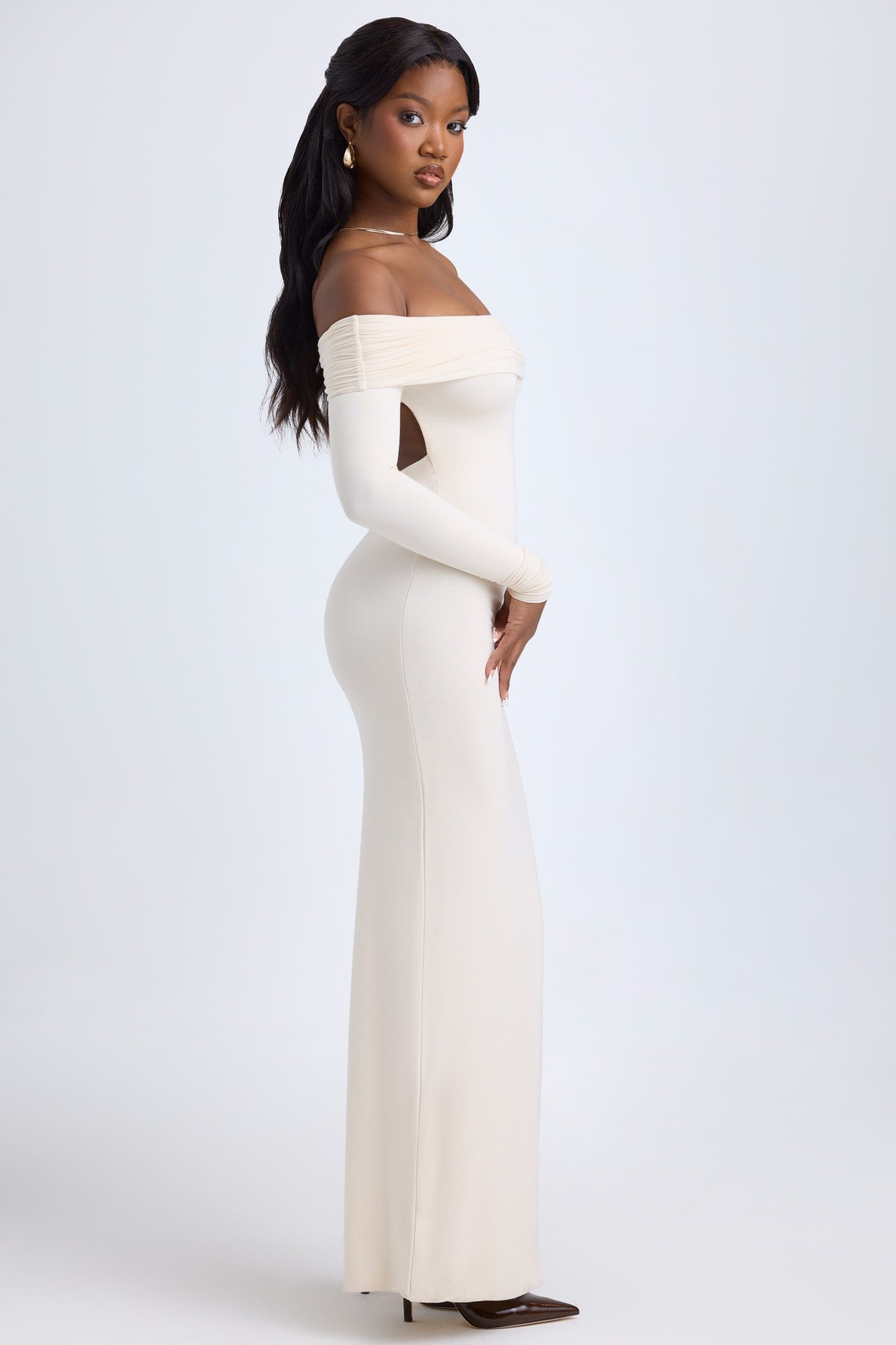 Modal Off-Shoulder Open-Back Maxi Dress in Ivory - Image 9