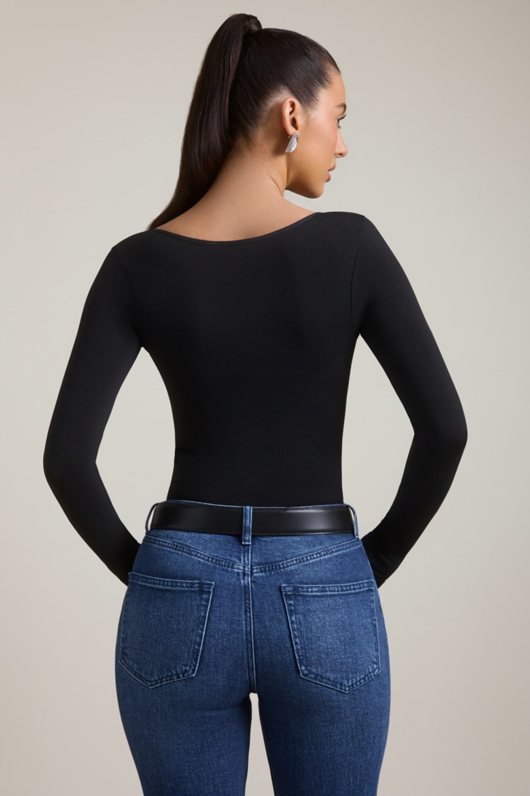 Seamless Long-Sleeve Bodysuit in Black - Image 5