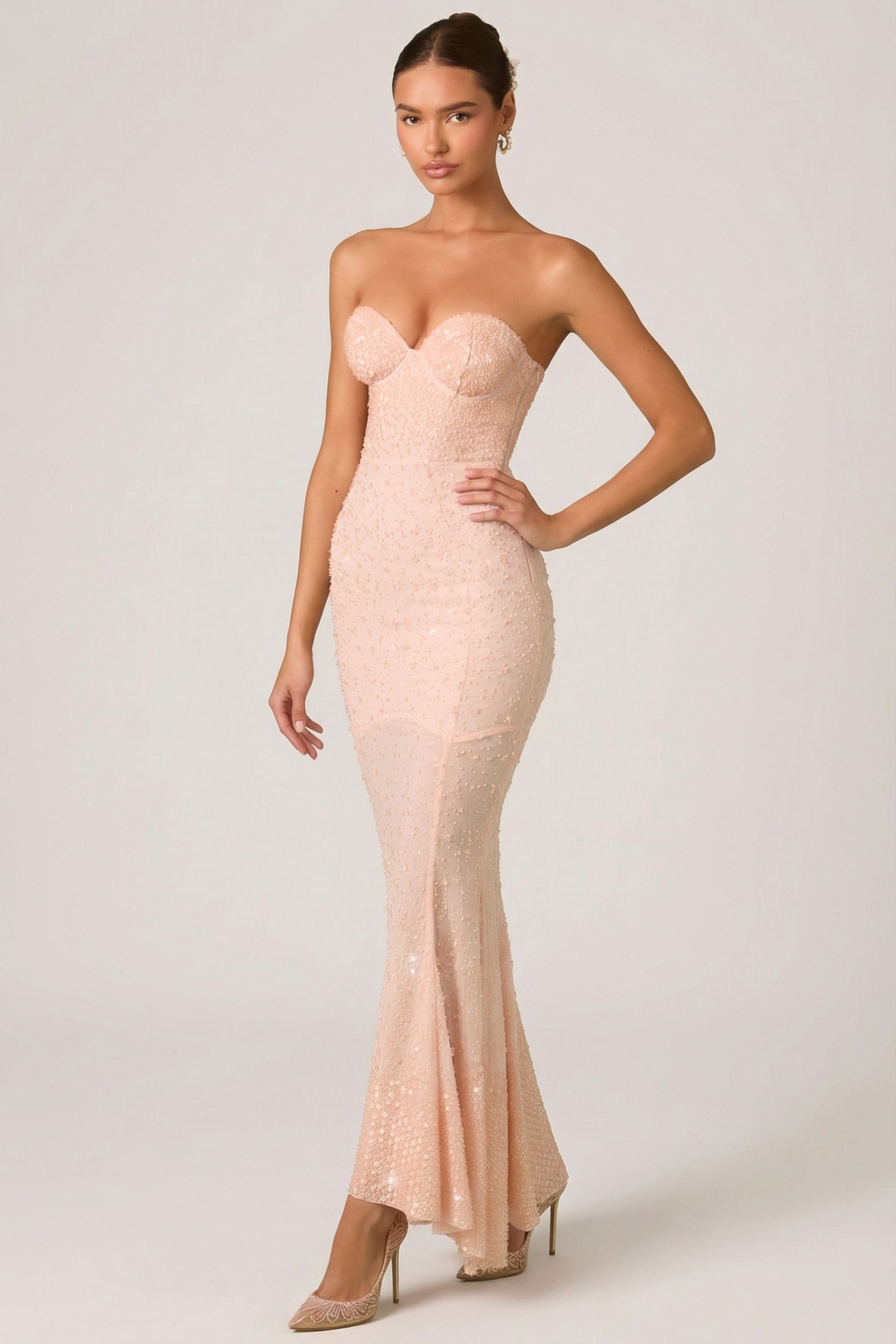 Embellished Sweetheart-Neck Fishtail Gown in Dusty Rose - Image 6