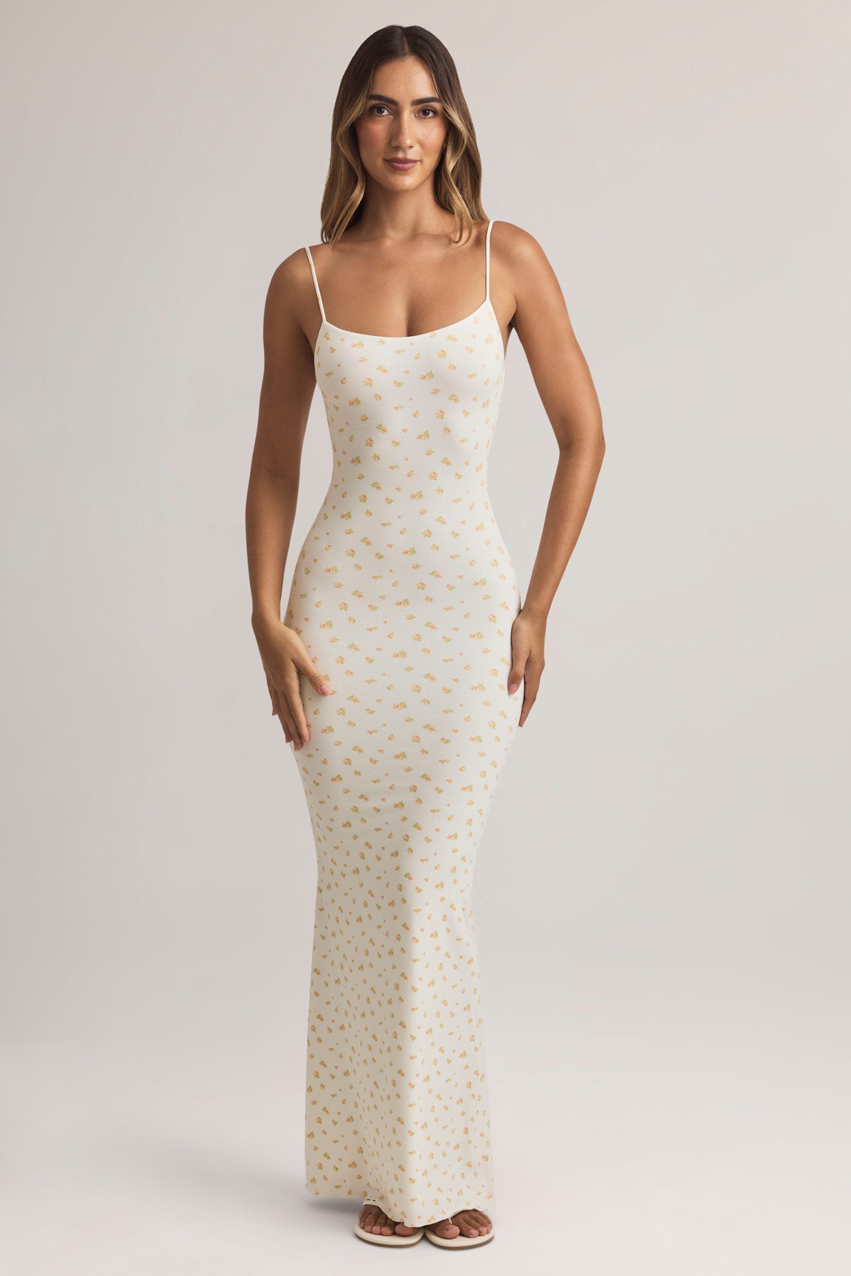 Modal Scoop-Neck Strappy Maxi Dress in Floral Print - Image 6