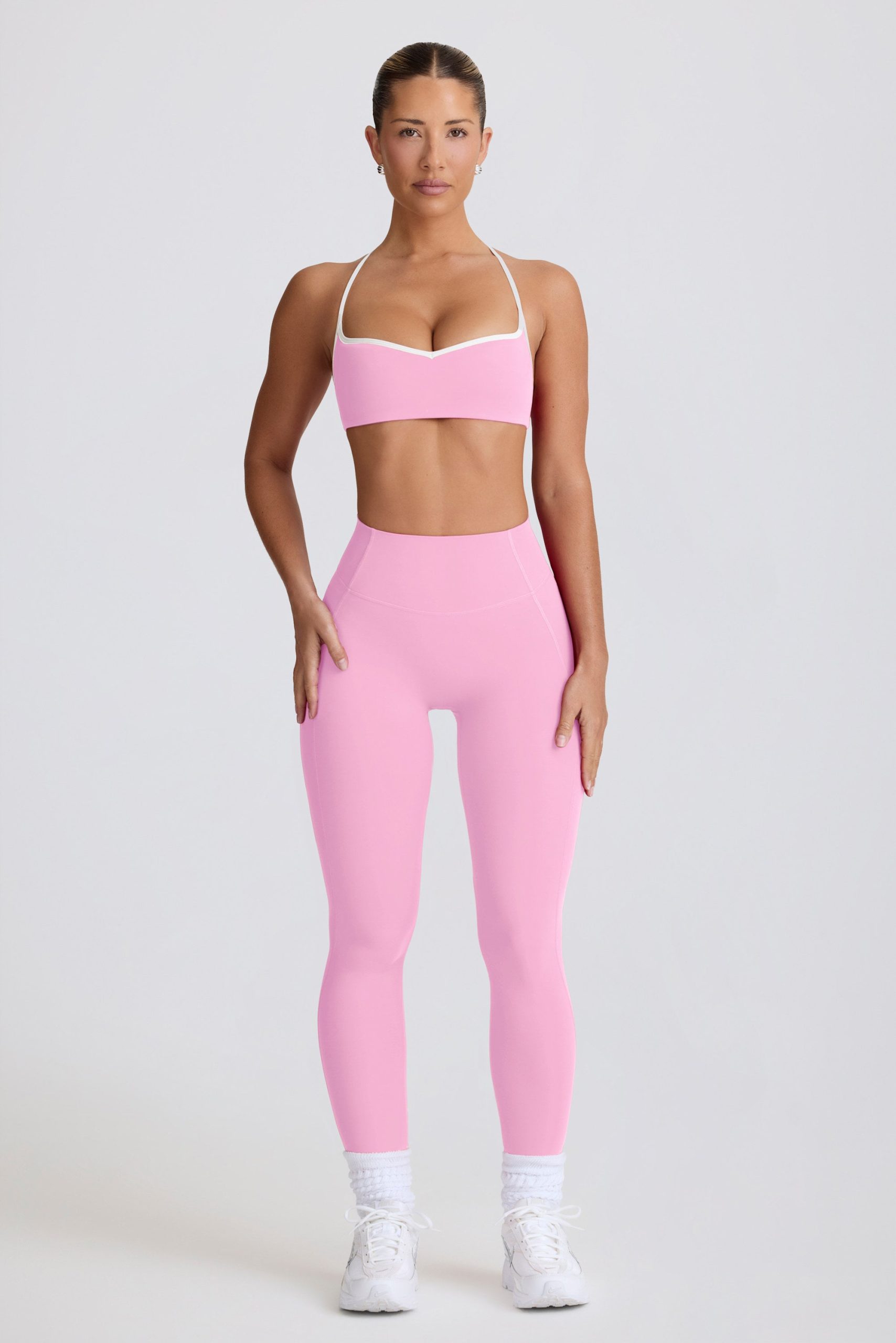 Soft Active Mid-Rise Leggings in Baby Pink - Image 2
