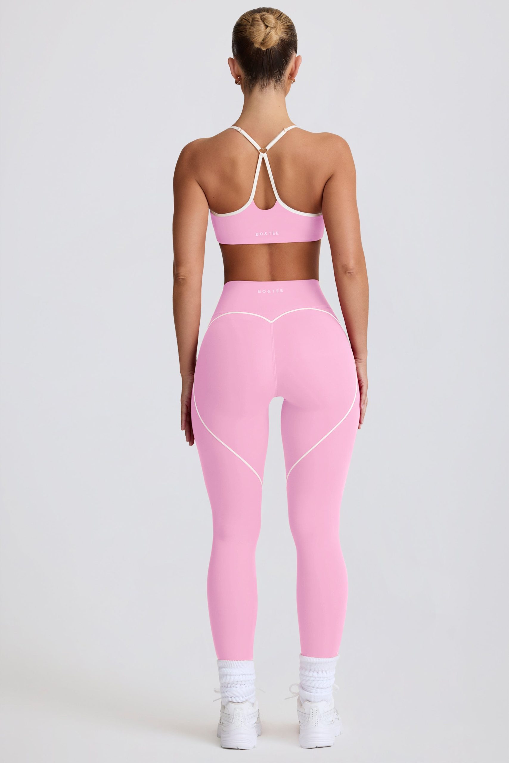 Soft Active Mid-Rise Leggings in Baby Pink - Image 3