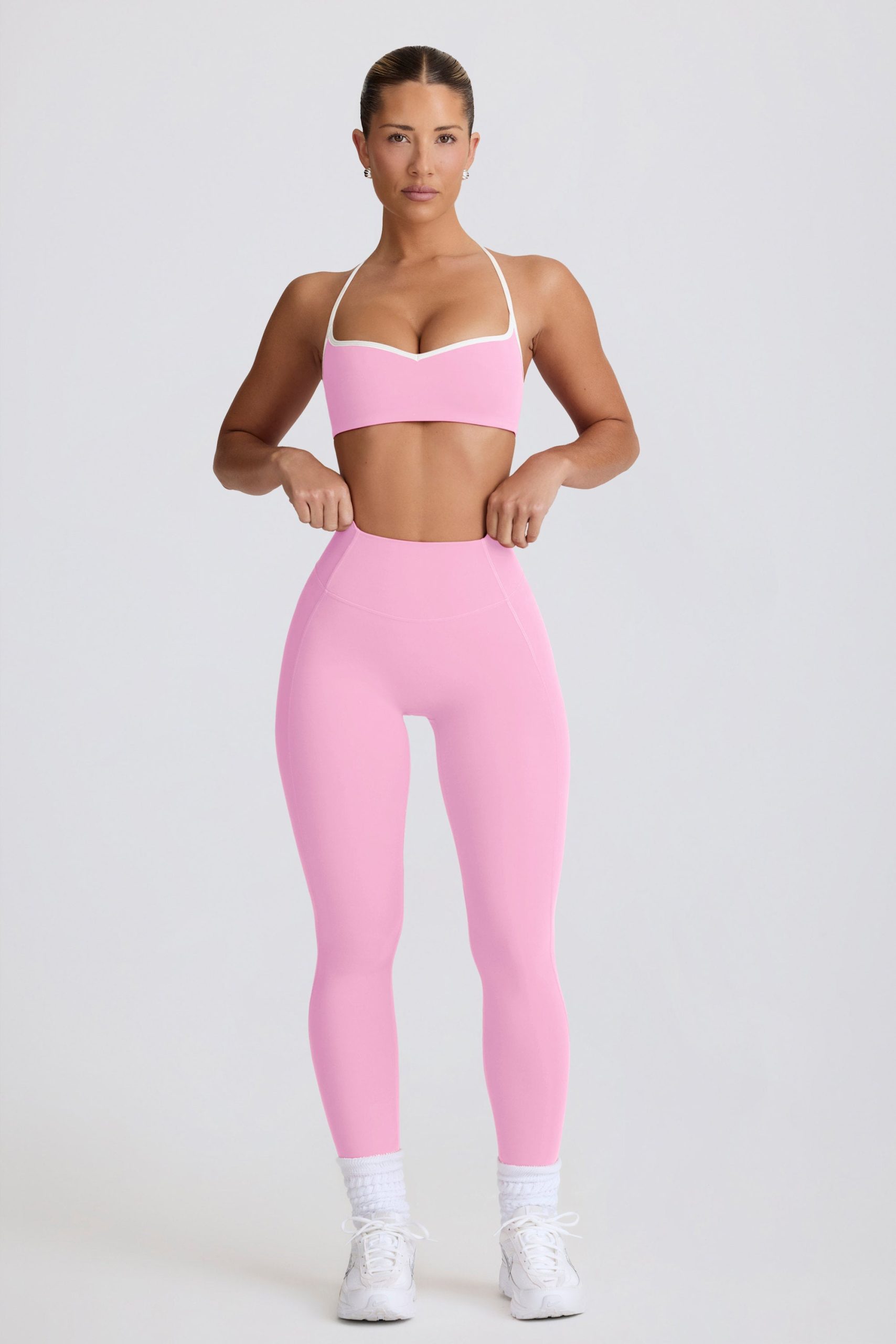 Soft Active Mid-Rise Leggings in Baby Pink - Image 6