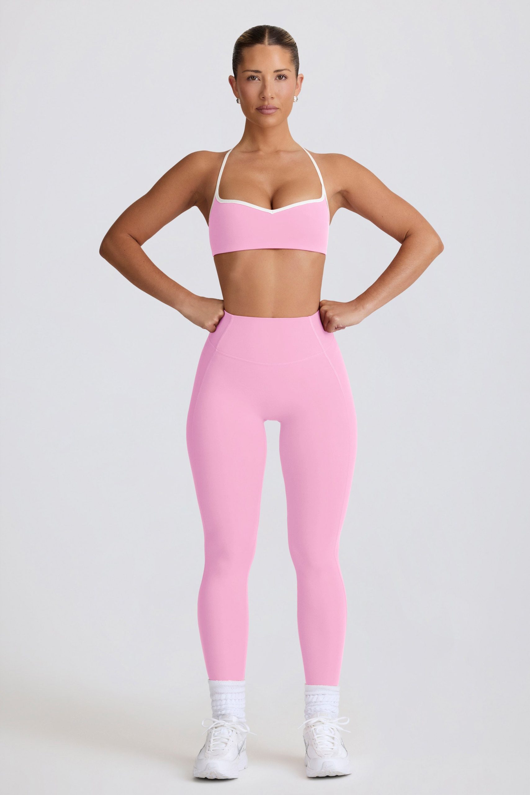 Soft Active Mid-Rise Leggings in Baby Pink - Image 8