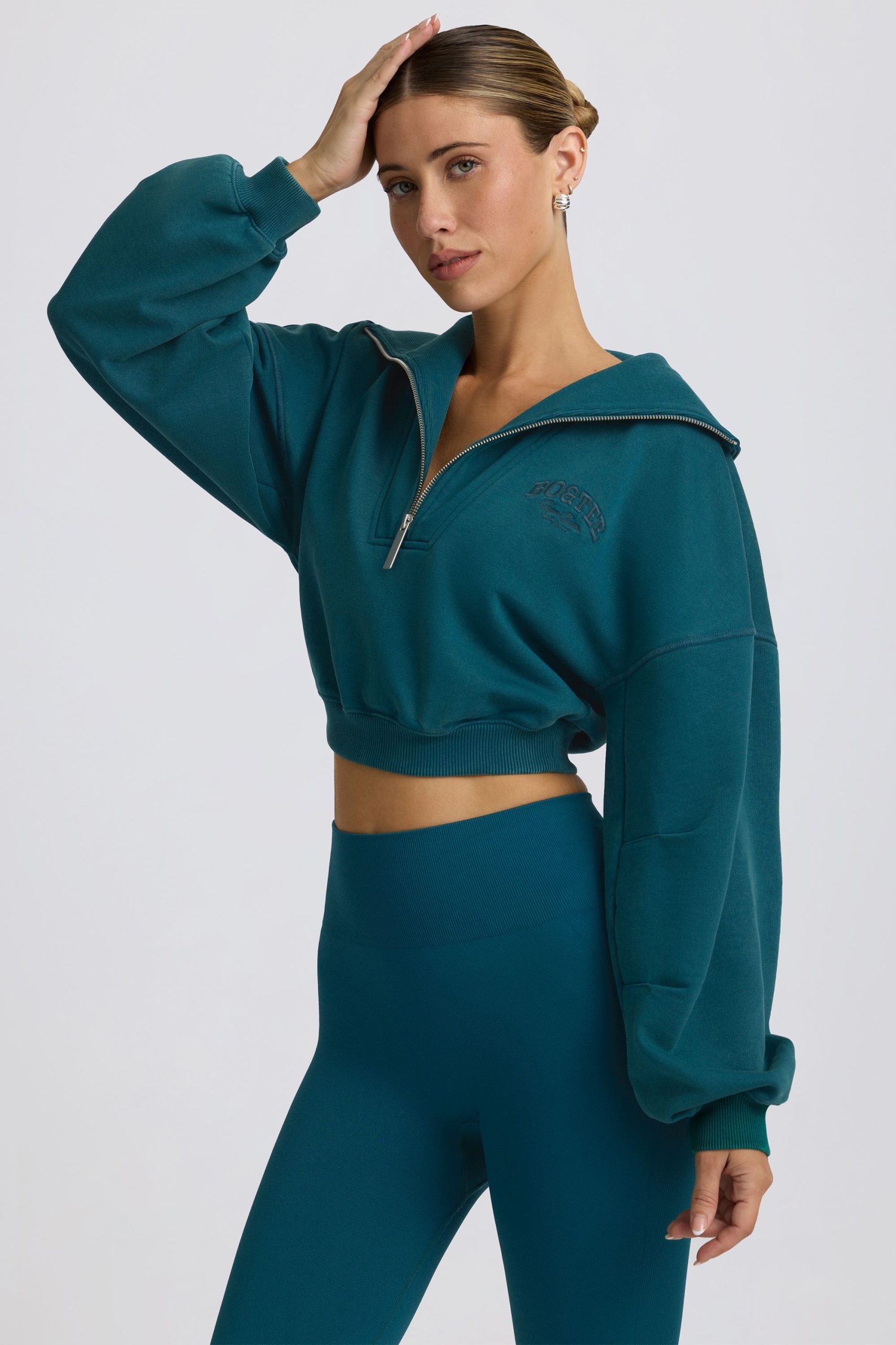Quarter-Zip Cropped Sweatshirt in Teal - Image 5